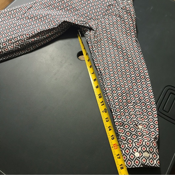 Ariat Button Down Shirt Kids Medium 10/12 Green, Red,Beige and white like new - Picture 7 of 7